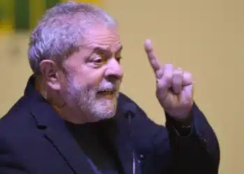 A relaГѓВ§ГѓВЈo entre as declaraГѓВ§ГѓВµes de Lula e a alta do dГѓВіlar