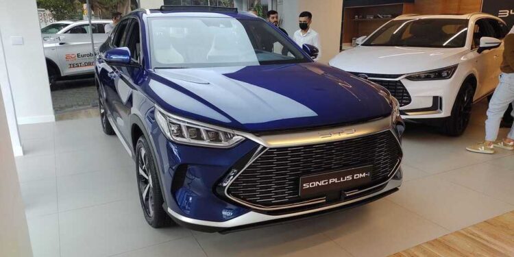 BYD Song Plus 2025: InovaГѓВ§ГѓВµes e desafios do novo modelo hГѓВbrido plug-in