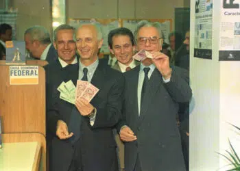 economistas do plano real