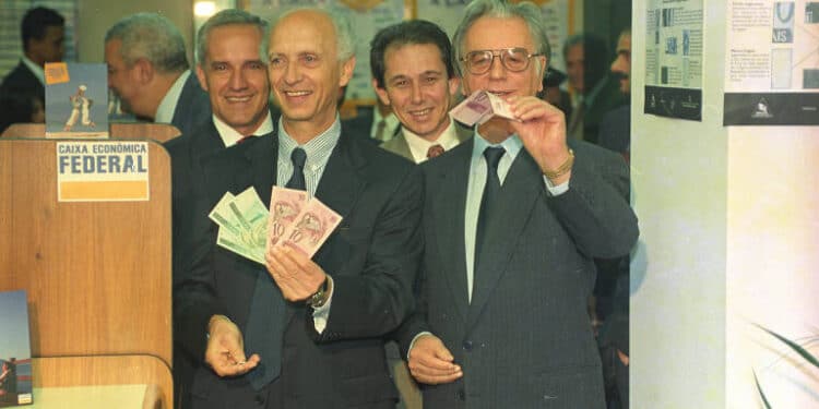 economistas do plano real