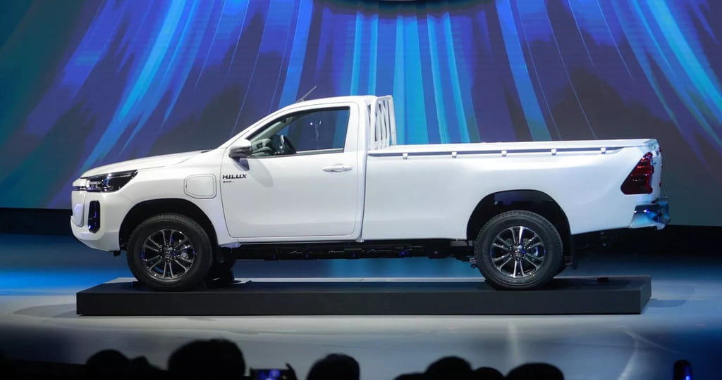 Toyota Hilux: Prepare-se para a revolução elétrica que chega em 2025!