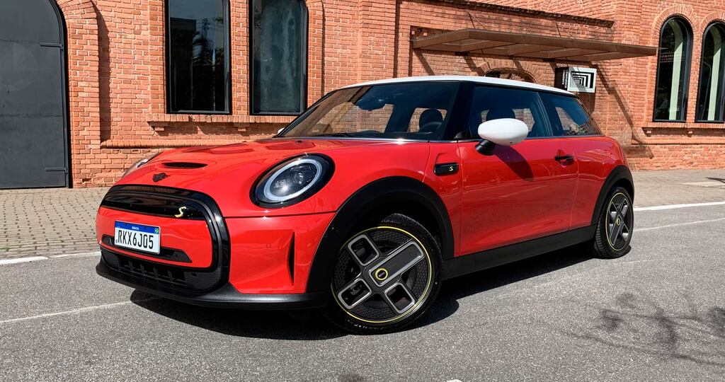 Novo Carro El Trico Da Mini Novidades Da Nova Gera O Do Compacto