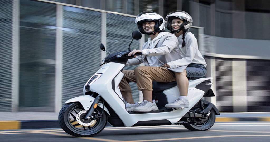 O futuro da mobilidade urbana com motos elétricas no Brasil já está em alta. Não perca mais tempo