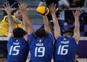 SeleГѓВ§ГѓВЈo brasileira perde para ItГѓВЎlia na estreia! Confira como foi