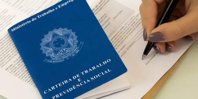 Caged: GeraГѓВ§ГѓВЈo de emprego no Brasil segue forte, diz economista