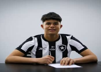Botafogo Apresenta Novo Talento, Bruninho, Filho Do Goleiro Bruno e Eliza Samudio!
