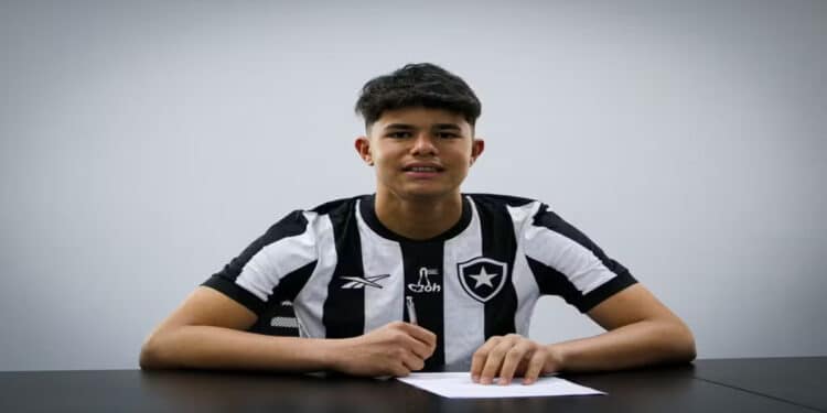 Botafogo Apresenta Novo Talento, Bruninho, Filho Do Goleiro Bruno e Eliza Samudio!