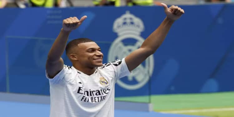 Kylian Mbappé: Primeiros Dias no Real Madrid "Não tem comparação, o treino físico é mais difícil"