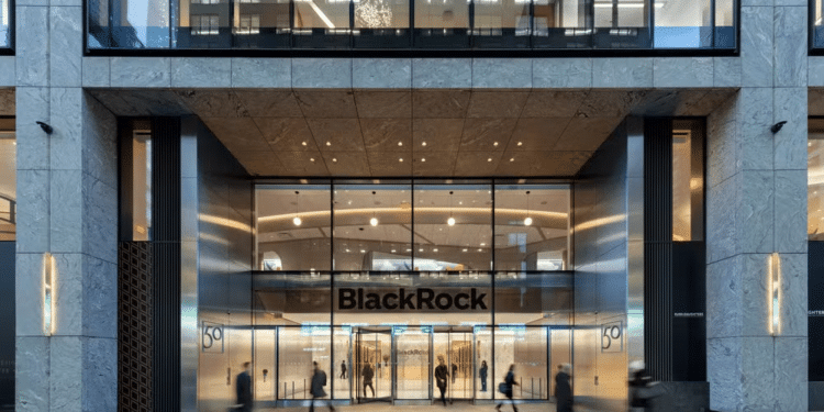 BlackRock registra recorde de US$ 10,6 tri em ativos