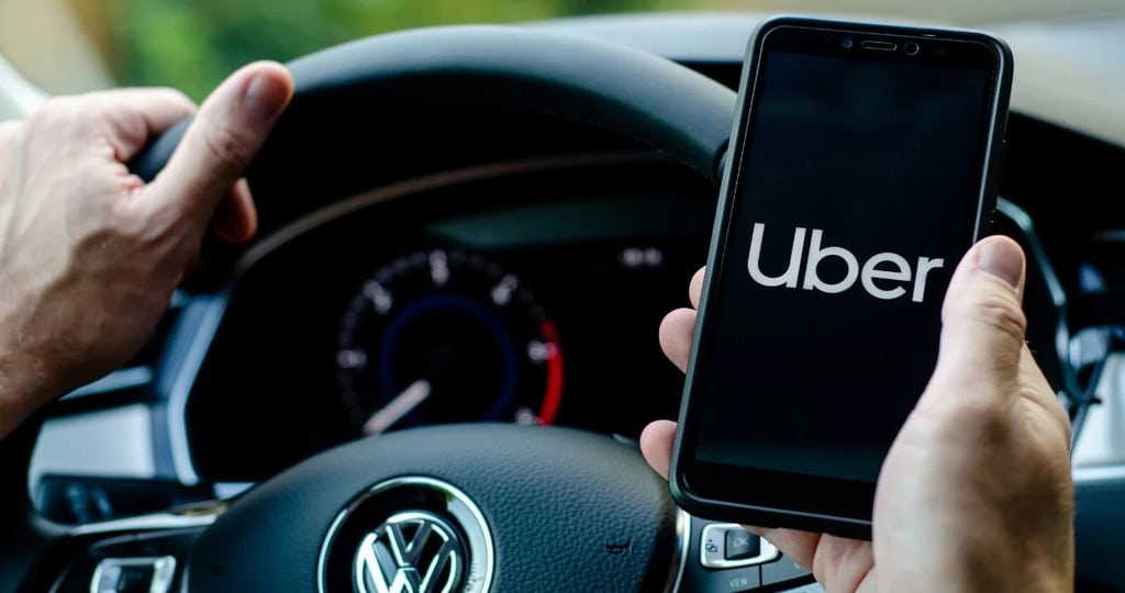 Uber paga R$ 5.000 para você abandonar seu carro por um mês: veja como participar