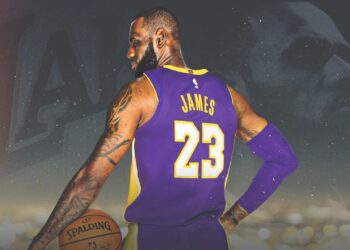 Quem ГѓВ© o Atleta com Maior fortuna que DESBANCOU os Astros da NBA?