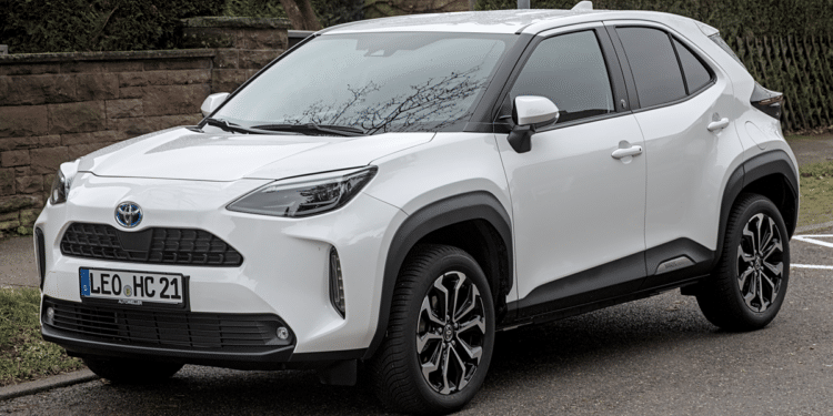 Toyota Revoluciona com Mini SUV por PreГѓВ§o Competitivo e Fazendo 30km/L!