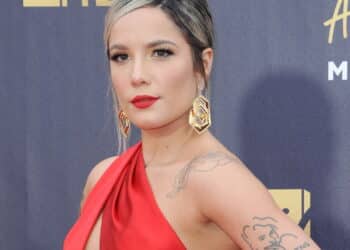Os Números Impressionantes da Fortuna de Halsey Que Você Precisa Ver!