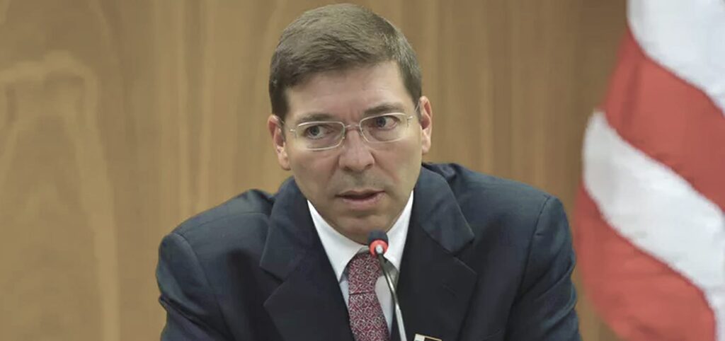 Josué Gomes e a ladainha do BC politizado
