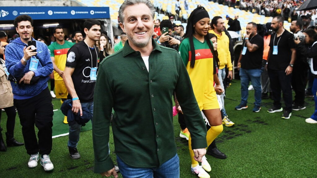Luciano Huck: Uma Análise da Fortuna do Apresentador em 2024