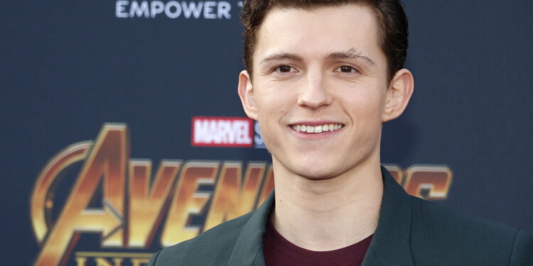 Tom Holland: De Homem-Aranha a Um Império Multimilionário!