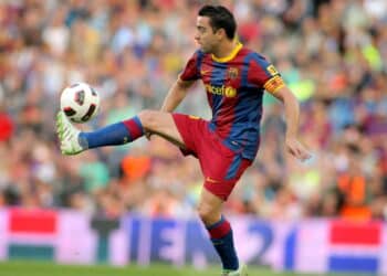 Xavi: A Ascensão de Jogador Lendário a Treinador Multimilionário!