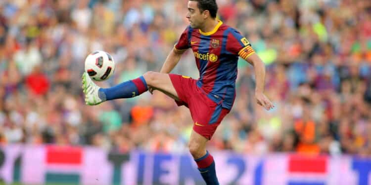 Xavi: A Ascensão de Jogador Lendário a Treinador Multimilionário!