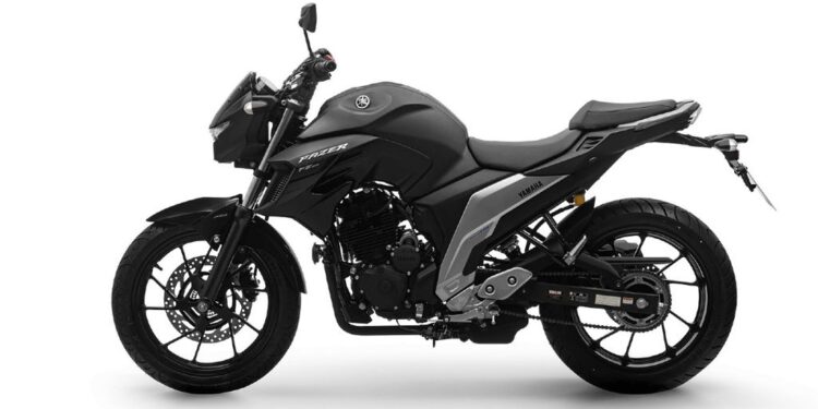 Yamaha FZ25: A moto que faz 39 km/l e custa menos de R$ 18 mil