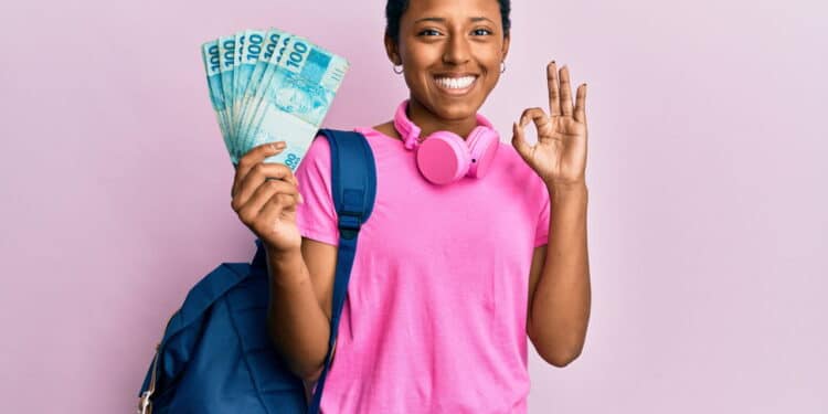 Caixa Liberou Novo Pagamento de AtГѓВ© R$ 200 para Estudantes