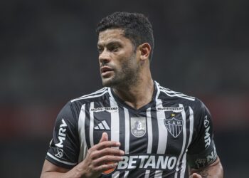 Hulk: A Fortuna Oculta e a Vida Dupla do Jogador Multimilionário