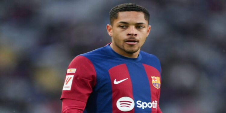 Vitor Roque Fora dos Planos do Barcelona para Temporada 2024/2025! Confira