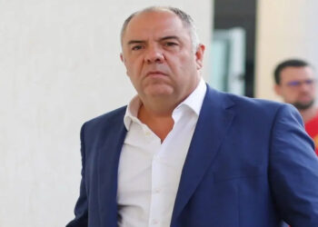 Clube da Premier League Deve R$ 65 Milhões ao Flamengo!