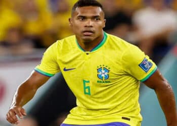 Flamengo Busca Novas Opções para a Lateral Esquerda! Veja os Nomes