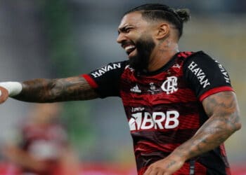 Gabigol Rouba a Cena Mesmo Fora de Jogo do Flamengo!