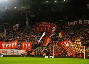 As Torcidas Mais Numerosas da Premier League? Confira a Lista