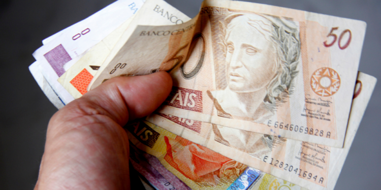 Tíquete médio dos empréstimos chegou a R$ 7 mil, alta de 46% em um ano