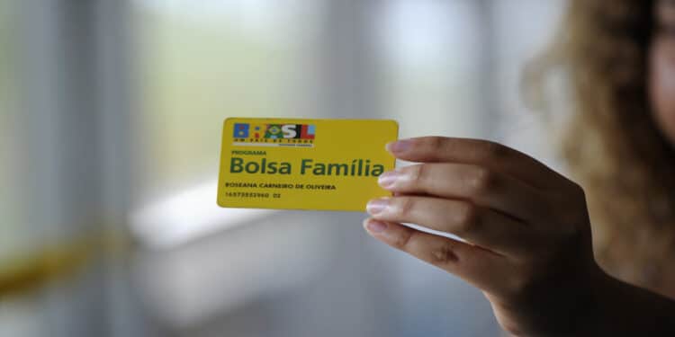 Calendário Bolsa Família de Outubro: Veja as Datas de Pagamento!