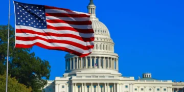 Retrospectiva 2024: Economia Resiliente, Trump Trade e o Novo Ciclo de Juros nos EUA
