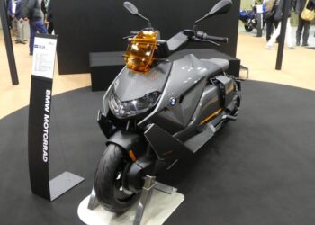 BMW Motorrad CE 04 | Veja essa imagem em: Wikimedia Commons