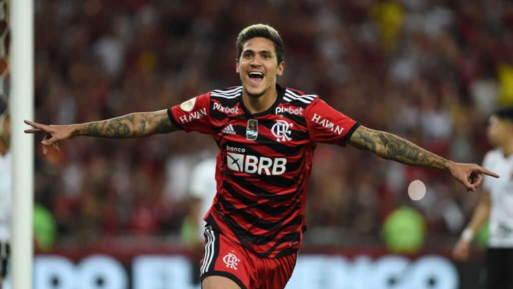 R$ 143 milhões: Pedro se Destaca no Flamengo e Valor de Mercado DISPARA!