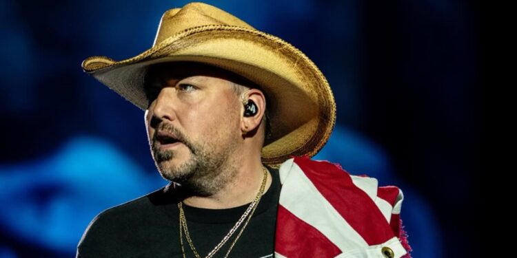 Jason Aldean: O Rei da Música Country e Seu Império Multimilionário