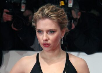 Scarlett Johansson: Como a Viúva Negra Construiu um Império em Hollywood