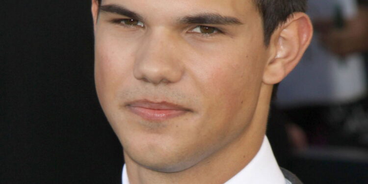 Além de Jacob Black: A reinvenção milionária de Taylor Lautner
