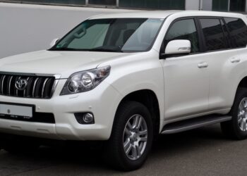 Toyota Land Cruiser | Veja essa imagem em: Wikimedia Commons