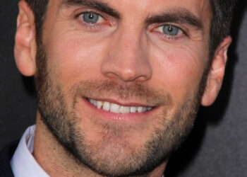A Fortuna de Wes Bentley: O Milionário Discreto de Hollywood