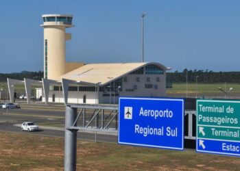 Empresa que vencer a licitação será responsável pela exploração, manutenção e expansão do aeroporto no prazo de 30 anos (Foto: Ulisses Job/Assessoria Governo de SC)