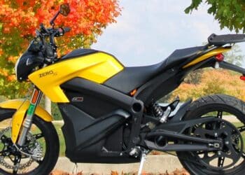 Zero SR/F | Veja essa imagem em: Wikimedia Commons