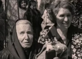 Imagem: Picture Alliance/EPA/V. Gilotay… - Veja mais em https://noticias.uol.com.br/internacional/ultimas-noticias/2024/04/15/baba-vanga-previsoes-2024.htm?cmpid=copiaecola