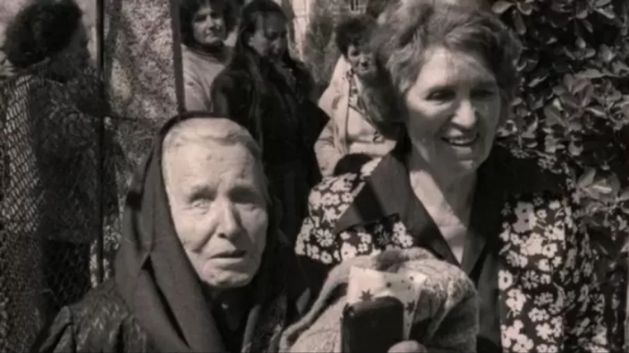Imagem: Picture Alliance/EPA/V. Gilotay… - Veja mais em https://noticias.uol.com.br/internacional/ultimas-noticias/2024/04/15/baba-vanga-previsoes-2024.htm?cmpid=copiaecola