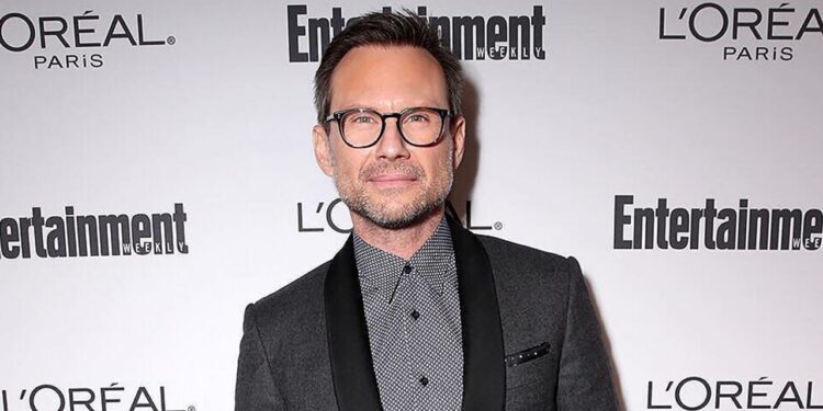Christian Slater: A Fortuna e os Desafios de uma Estrela de Hollywood
