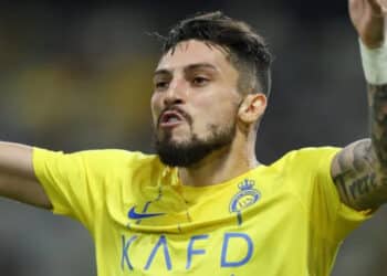 São Paulo Fecha com Novo Lateral-Esquerdo, Mas Torcida Ainda Quer Alex Telles!