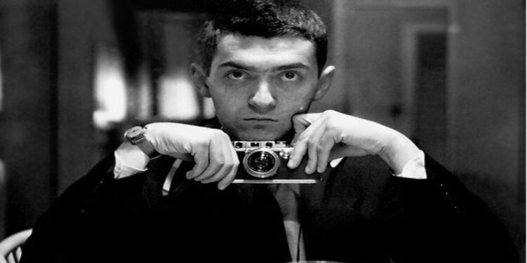 Além da Tela: O Universo Cinematográfico de Stanley Kubrick!