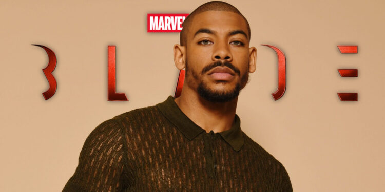 Aaron Pierre na divulgação de blade - Divulgação/Marvel