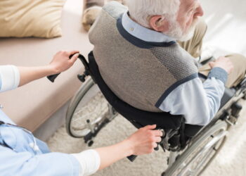 Nova lei permite aposentadoria aos 55 anos para trabalhadores!