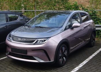 BYD Dolphin 2023 | Veja essa imagem em: Flickr